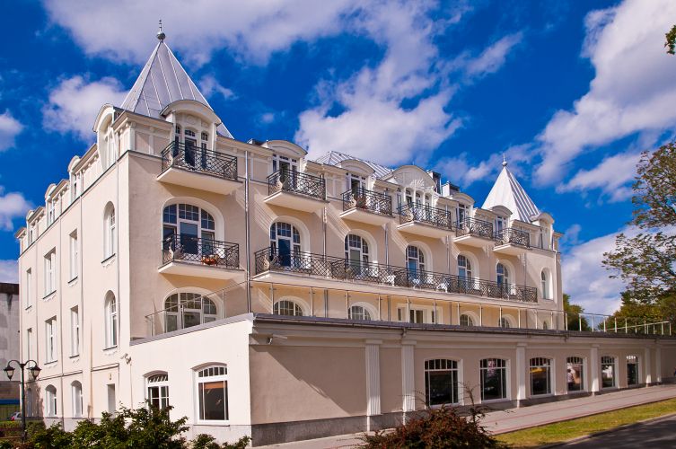 Nocleg w Świnoujściu - Admirał I,  Bursztyn, Adam i E&hellip;