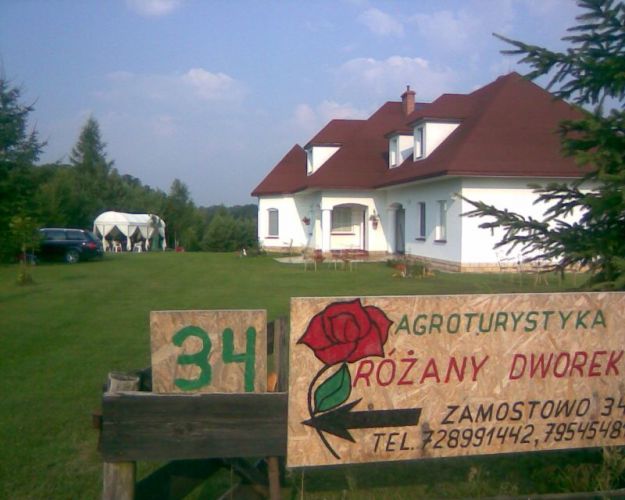 Nocleg w Zamostowie - Agroturystyka R&oacute;żany Dworek 