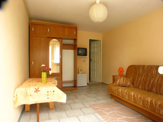 Mieszkanie nr 2 - pok&oacute;j