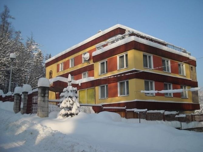 Nocleg w Lądku Zdroju - Dom Wczasowy APIS