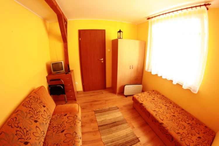 Nocleg w Jarosławcu - Dom Wczasowy Baju