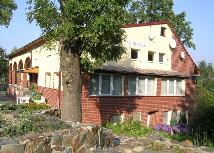 Nocleg w Świeradowie-Zdroju - Dom Wczasowy Nad Strumykiem