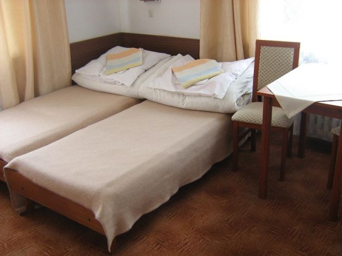 Nocleg w Iwoniczu-Zdroju - Dom wczasowy Trzy Lilie