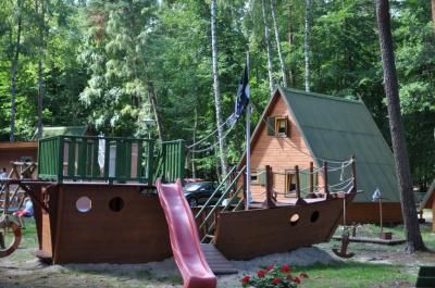 Nocleg w Pogorzelicy - DOMKI LETNISKOWE "MAJA"