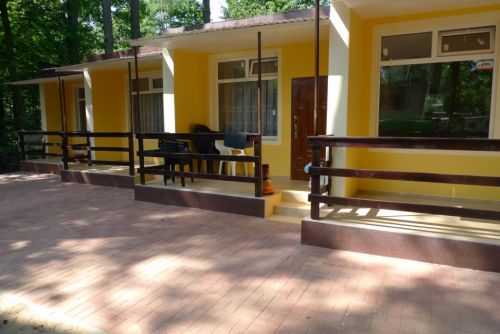 Nocleg w Skorzęcinie - Domki Letniskowe "Sosna"