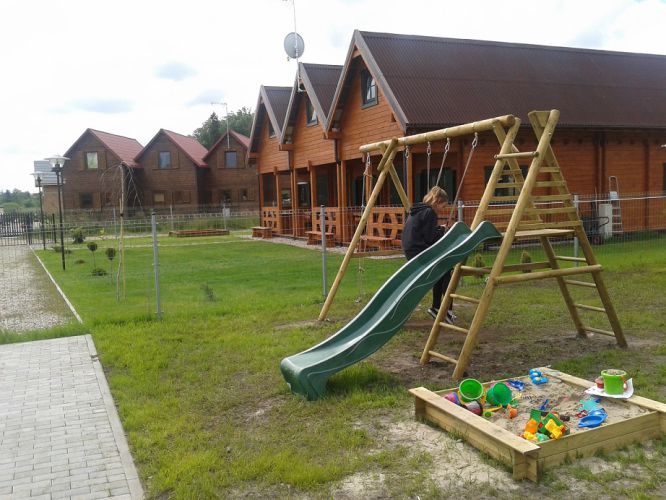 Nocleg w Sarbinowie - DOMKI LETNISKOWE TOLA