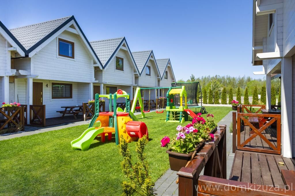 Nocleg w Sianożętach - Domki Letniskowe "Zuza"