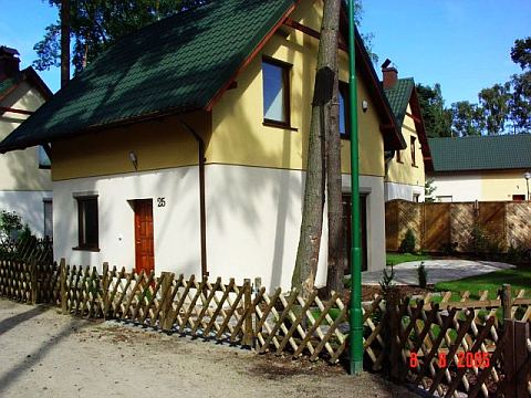 Nocleg w Łukęcinie - Domy letniskowe Żubr