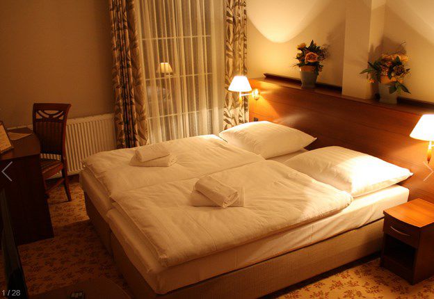 Nocleg w Wodzisławiu Śląskim - Dworek nad Stawem