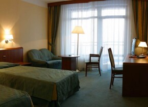 Nocleg w Ustroniu - Hotel Belweder *****