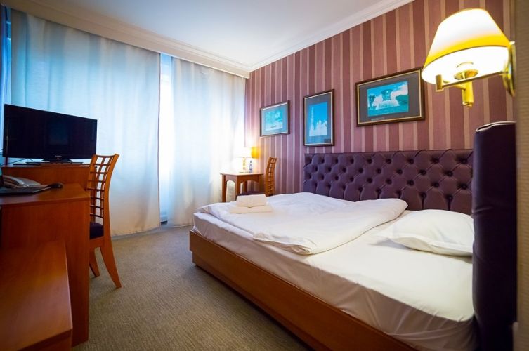 Nocleg w Nysie - Hotel Europejski