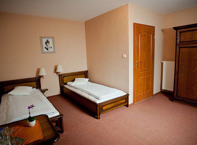 Nocleg w Swolszewicach Małych - Hotel Kruk