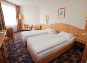 Nocleg w Warszawie - Hotel Partner
