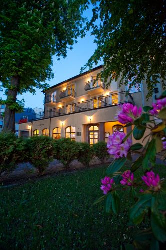 Nocleg w Rewalu - HOTEL RESIDENCE ***