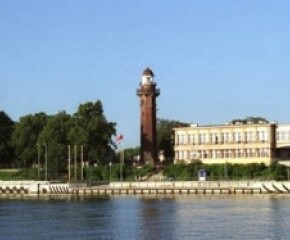 Zdjęcie przedstawia: Latarnia Morska Gdańsk Nowy Port