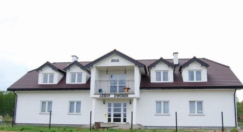 Nocleg w Jarosławcu - Leśny Dworek