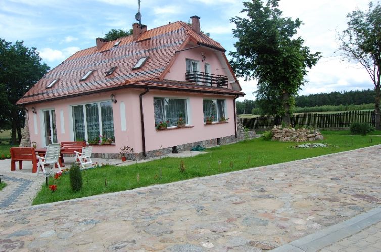 Nocleg w Radzimowicach - Lipowy Dworek