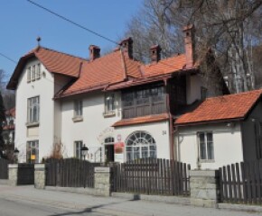 Zdjęcie przedstawia: Muzeum Juliana Fałata w Bystrej Śląskiej