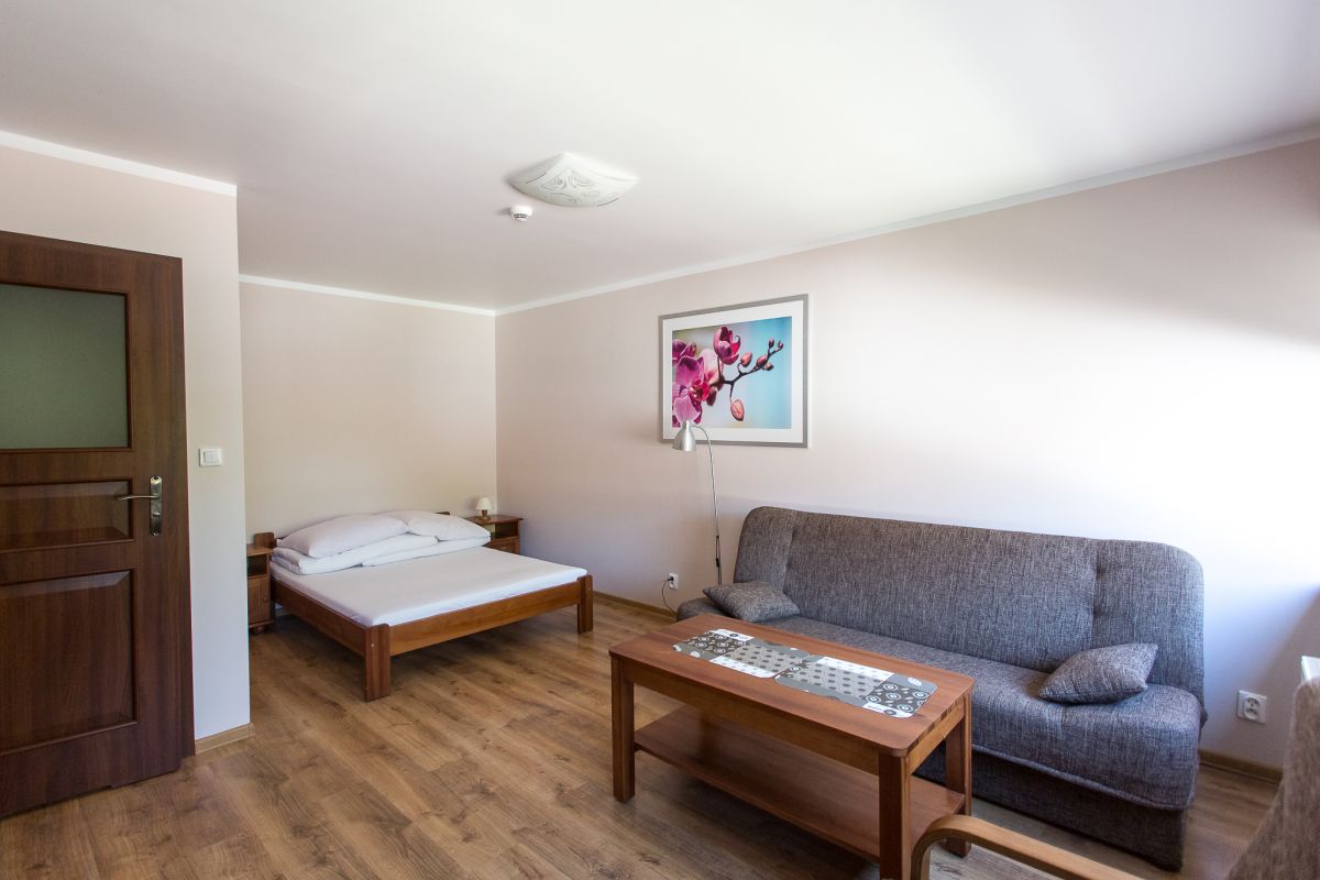 Pok&oacute;j Family (2-4 osobowy) w budynku A