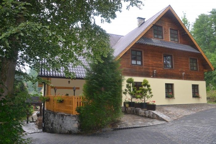 Nocleg w Jaworkach - Pensjonat Koliba