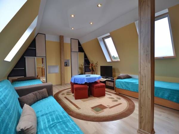 Nocleg w Mrzeżynie - Pokoje Gościnne Jakubek