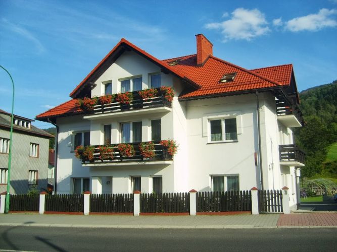 Nocleg w Szczyrku - Pokoje Gościnne KAPRYS