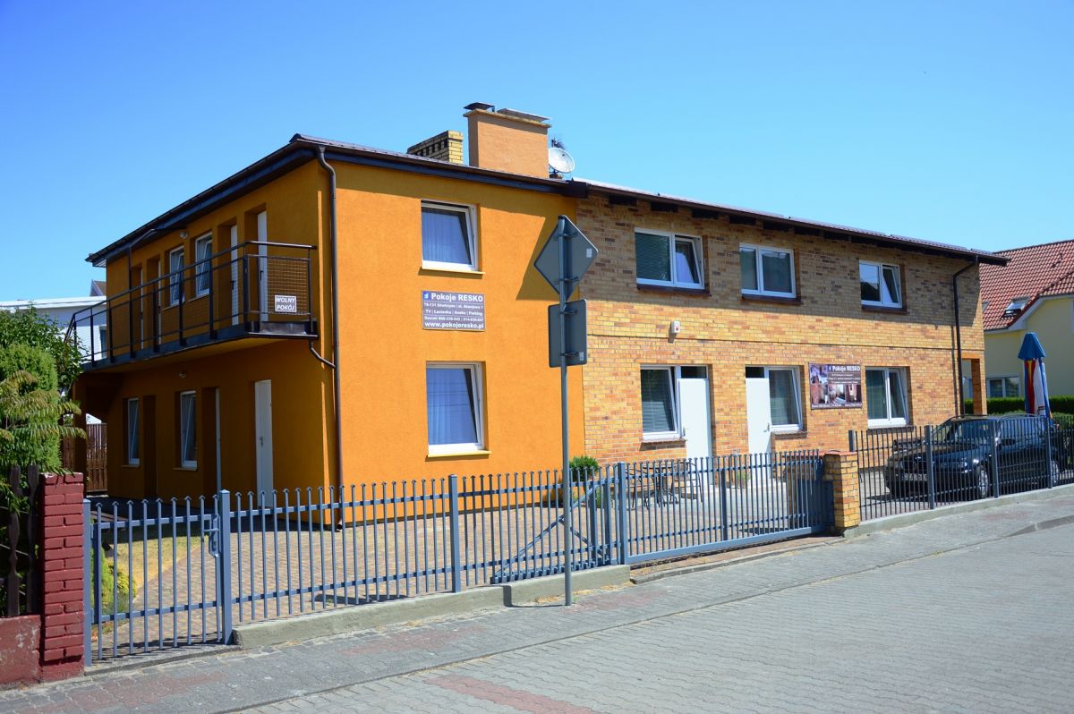 Nocleg w Dźwirzynie - Pokoje RESKO