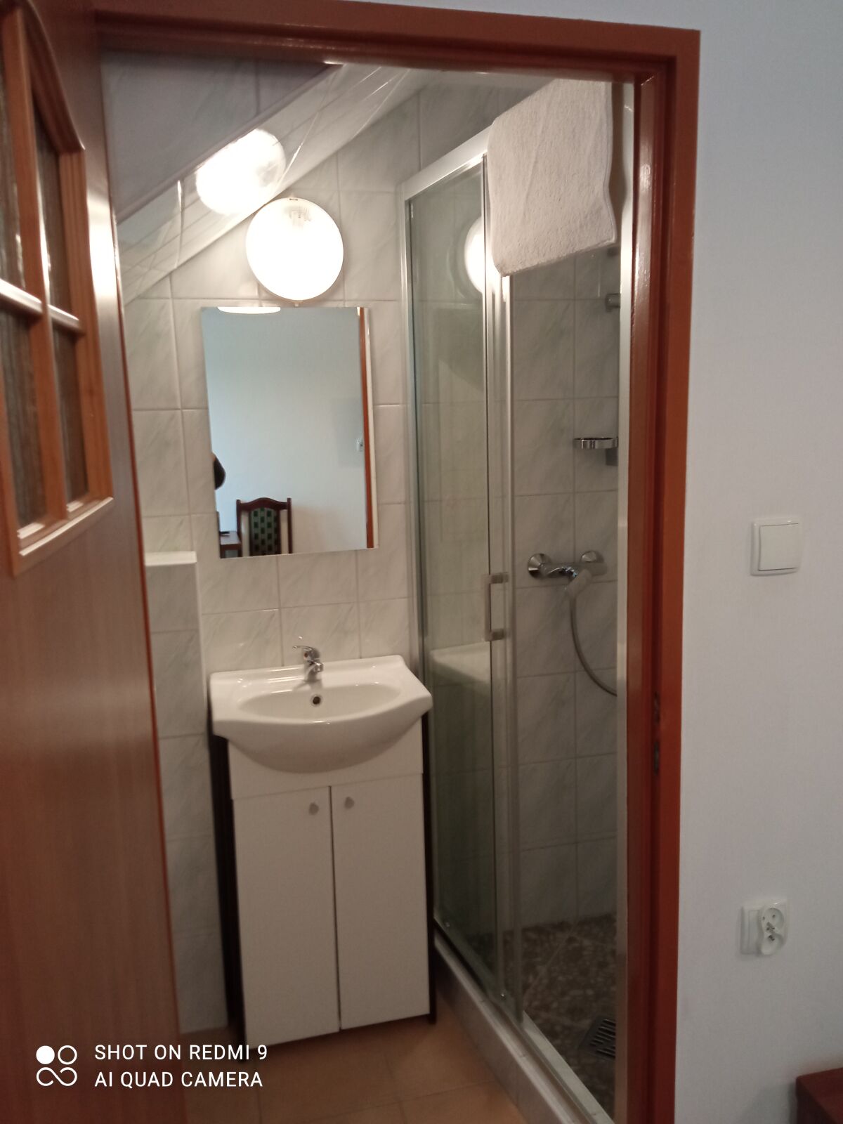 Pok&oacute;j nr 10, 2-osobowy z balkonem, z dwoma ł&oacute;żkami 1-osobowymi