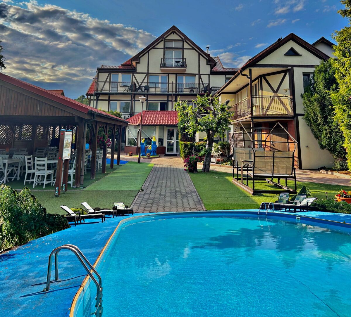 Nocleg w Krynicy Morskiej - POLARIS - Basen, ogr&oacute;d, grill