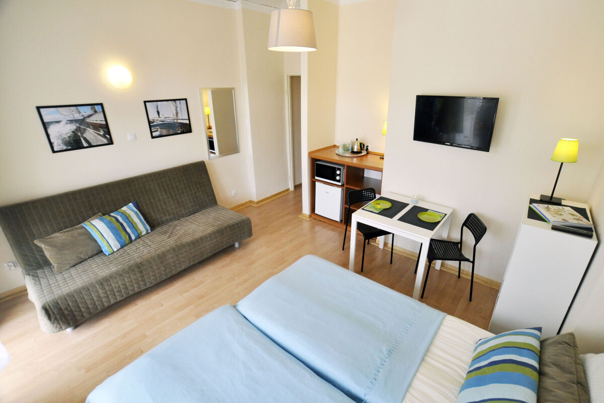 Pok&oacute;j G63 4 os.