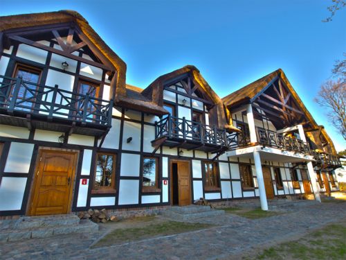 Nocleg w Smołdzińskim Lesie - Słowiński Dw&oacute;r