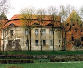 Zdjęcie przedstawia: Średniowieczny zamek książęcy w Świdwinie