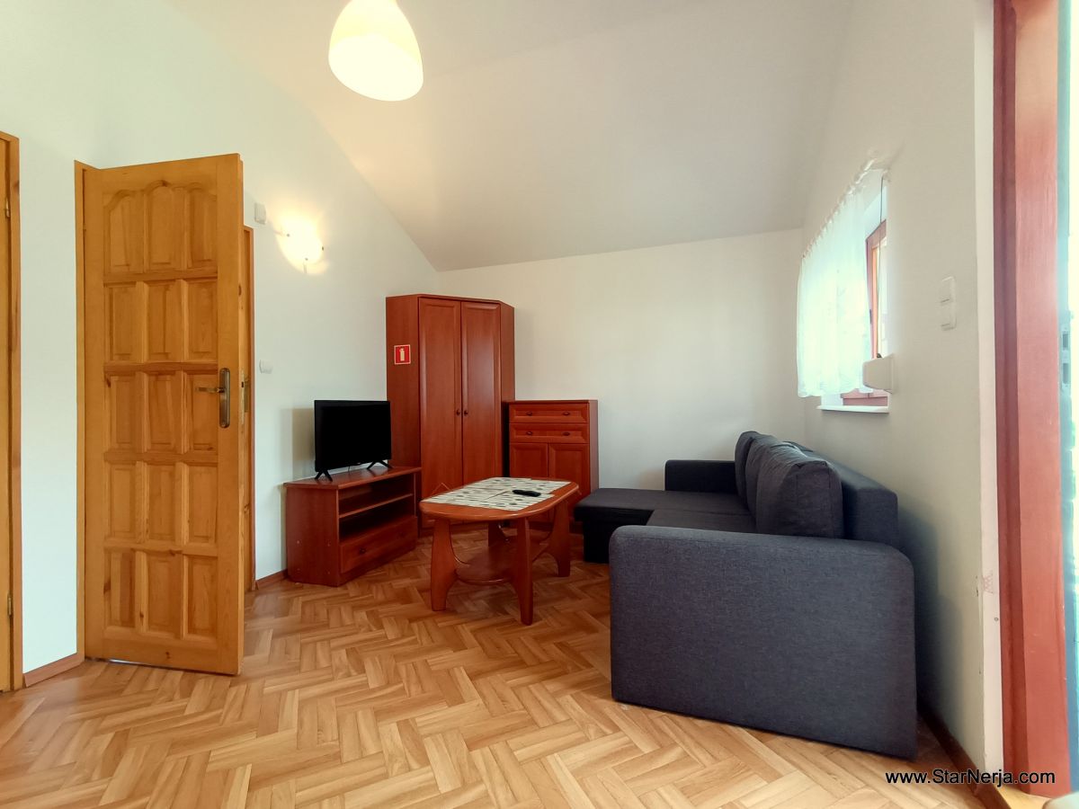 Domki letniskowe NORD-STAR w SARBINOWIE , do 6 os&oacute;b (wl. z dziecmi), 2 sypialnie +sofa w salonie.