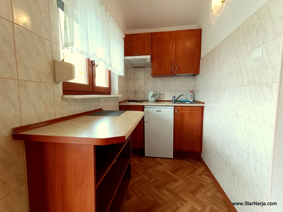 Domki letniskowe NORD-STAR w SARBINOWIE , do 6 os&oacute;b (wl. z dziecmi), 2 sypialnie +sofa w salonie.