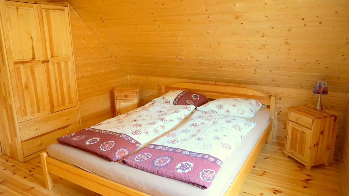 Domki letniskowe RAJ-STAR-BOBOLIN, 200m od plazy. &middot;pokojowe z 2 sypialnie, lazienka pokoj dzienny z 