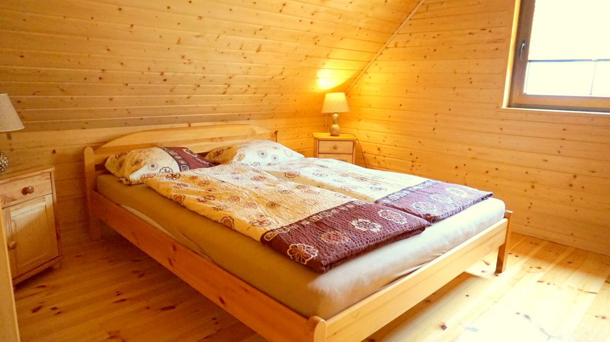 Domki letniskowe RAJ-STAR-BOBOLIN, 200m od plazy. &middot;pokojowe z 2 sypialnie, lazienka pokoj dzienny z 