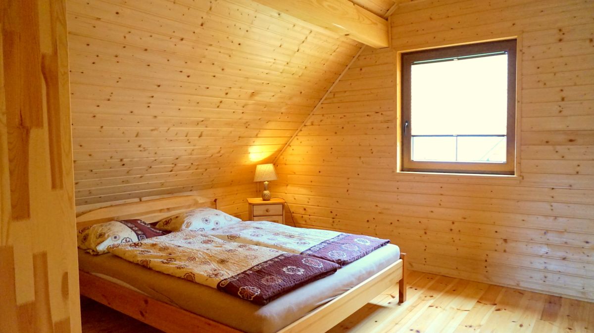 Domki letniskowe RAJ-STAR-BOBOLIN, 200m od plazy. &middot;pokojowe z 2 sypialnie, lazienka pokoj dzienny z 