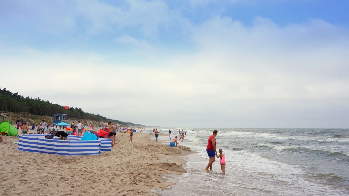 Domki letniskowe RAJ-STAR-BOBOLIN, 200m od plazy. &middot;pokojowe z 2 sypialnie, lazienka pokoj dzienny z 