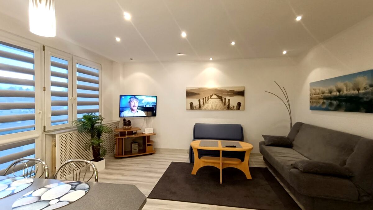 . Apartament STAR-Kołobrzeg.- Ogrody, 2 do 4/5 os&oacute;b.  Lokalizacja KOŁOBRZEG ul. J. Bema 1. A.