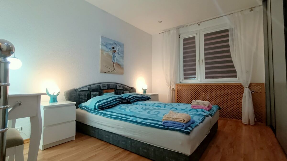 . Apartament STAR-Kołobrzeg.- Ogrody, 2 do 4/5 os&oacute;b.  Lokalizacja KOŁOBRZEG ul. J. Bema 1. A.