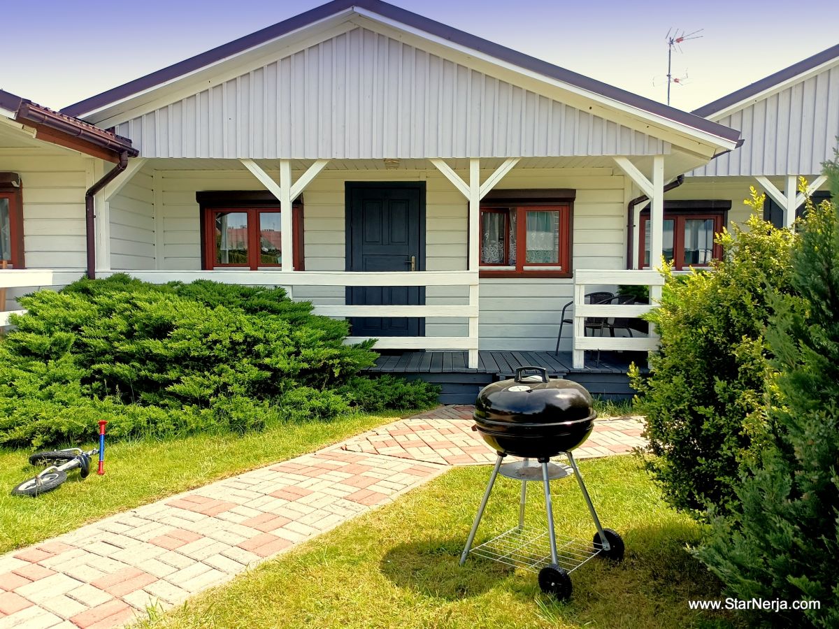 Domki letniskowe NORD-STAR w SARBINOWIE , do 4 -5 os&oacute;b (wl. z dziecmi), 2 sypialnie +sofa w salonie.