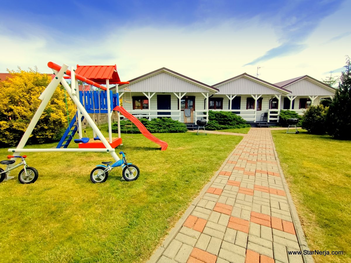 Domki letniskowe NORD-STAR w SARBINOWIE , do 4 -5 os&oacute;b (wl. z dziecmi), 2 sypialnie +sofa w salonie.