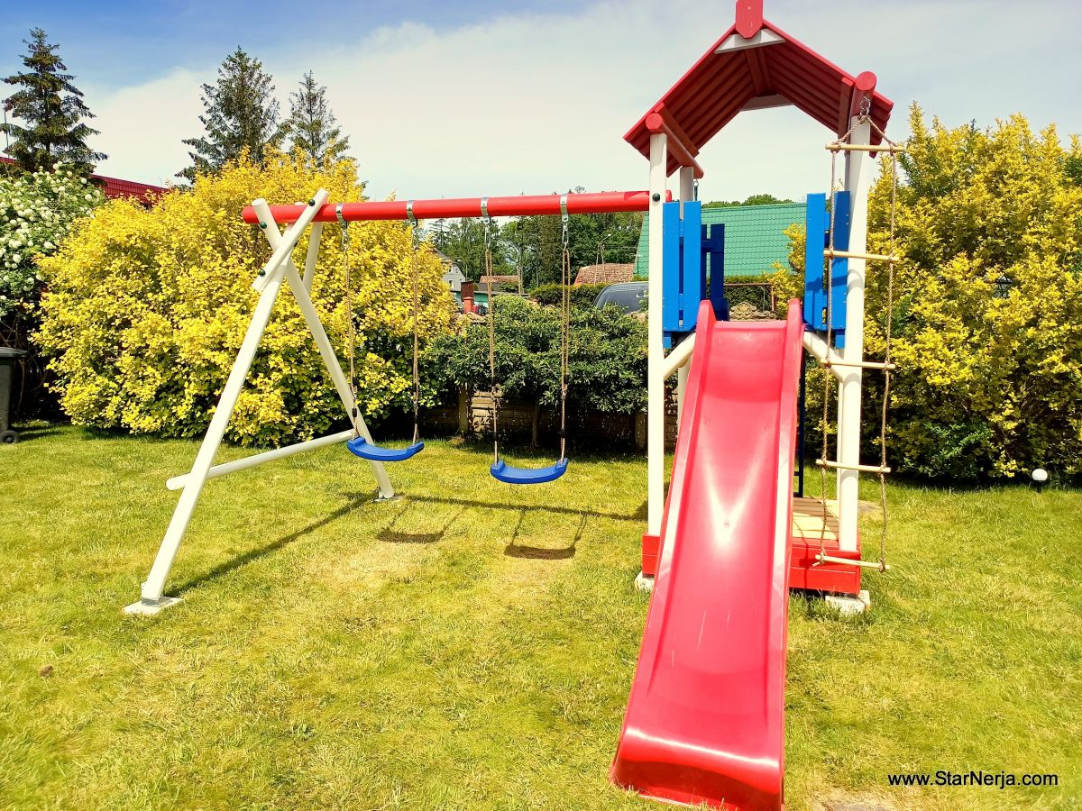 Domki letniskowe NORD-STAR w SARBINOWIE , do 4 -5 os&oacute;b (wl. z dziecmi), 2 sypialnie +sofa w salonie.