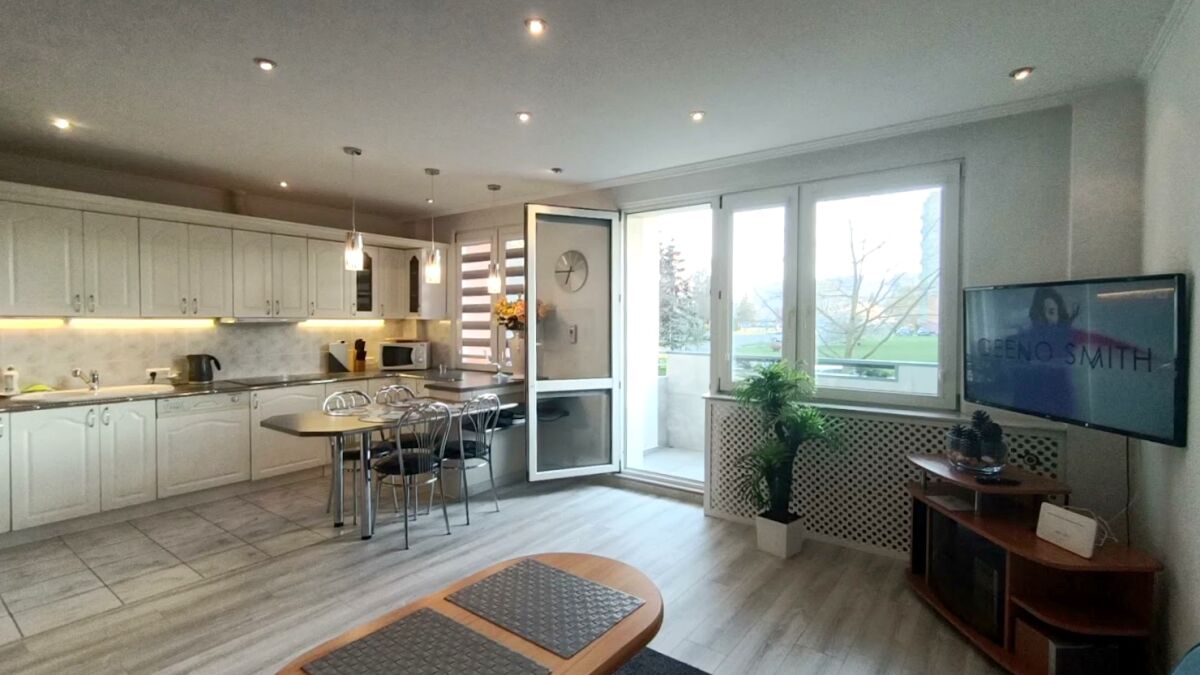 . Apartament STAR-Kołobrzeg.- Ogrody, 2 do 4/5 os&oacute;b.  Lokalizacja KOŁOBRZEG ul. J. Bema 1. A.