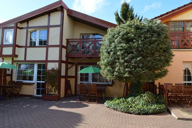 Nocleg w Mielnie - WILLA ARKOZA