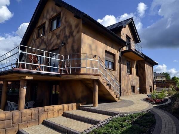 Nocleg w Brzegu Dolnym - Willa Izyda